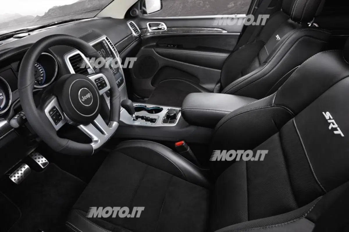 Jeep Grand Cherokee SRT (51)