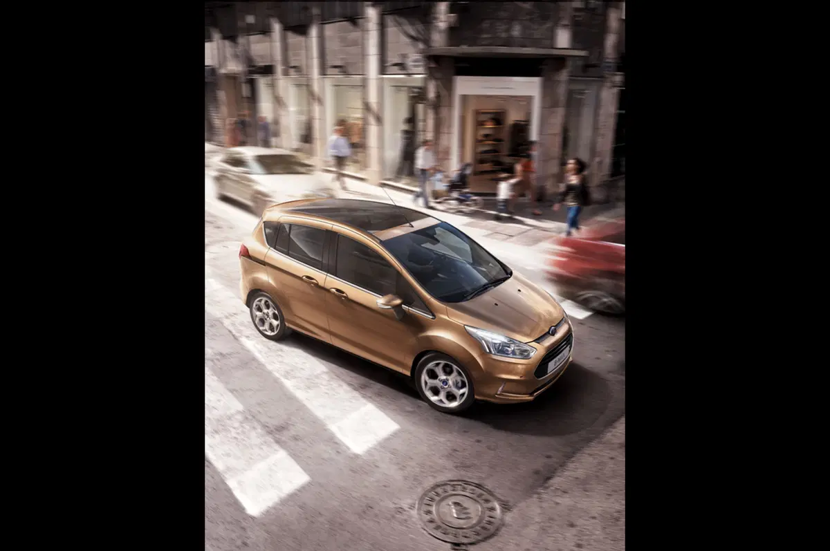 Ford B-MAX Ingenious Tour: la tappa di Napoli (4)