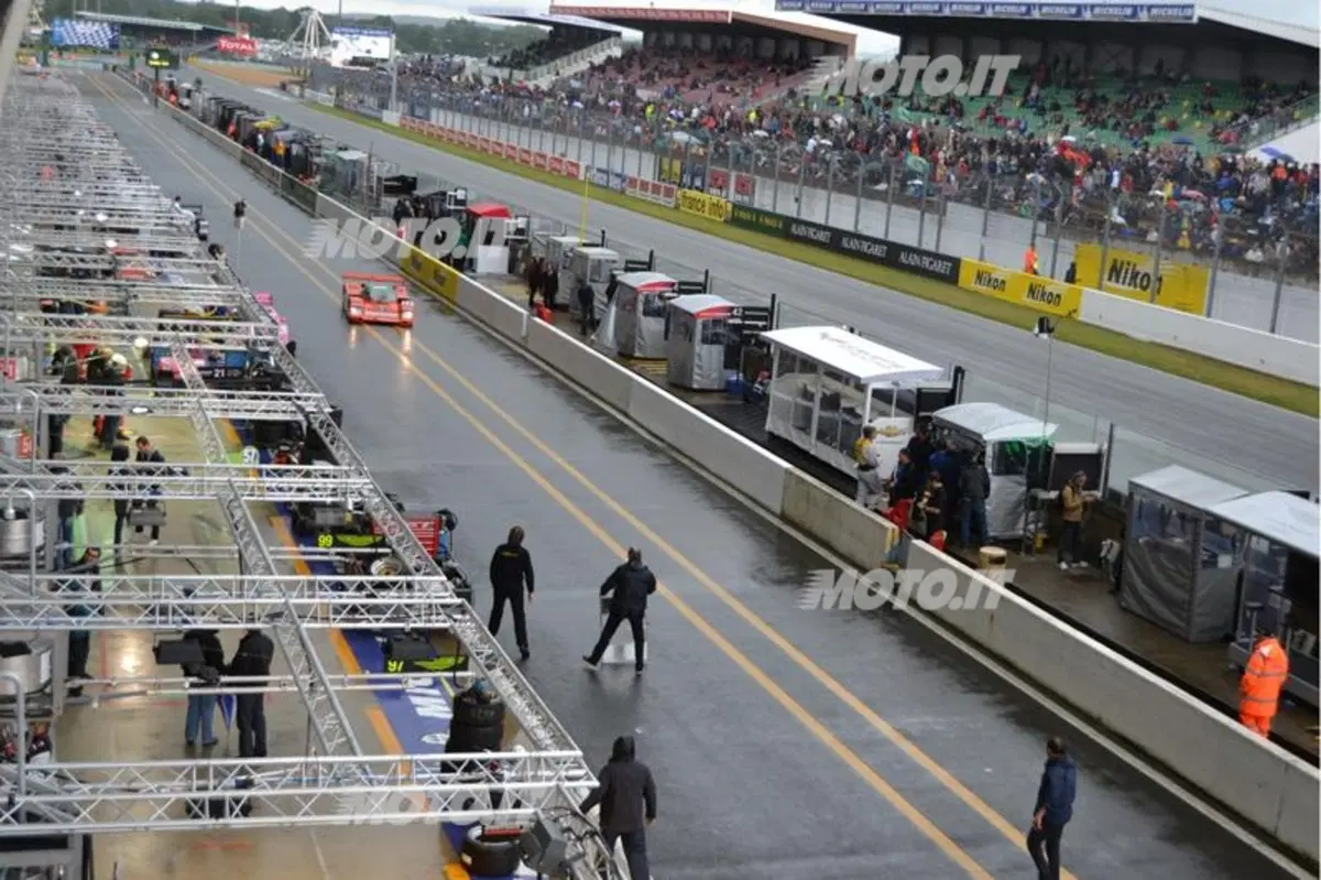 24h di Le Mans 2012: in pista le Gruppo C (15)