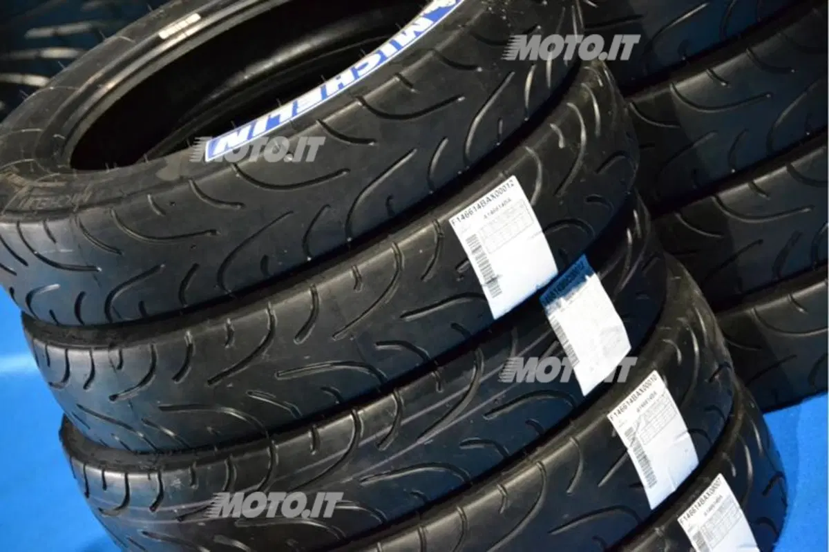 Nissan Deltawing: una sfida anche per Michelin (3)