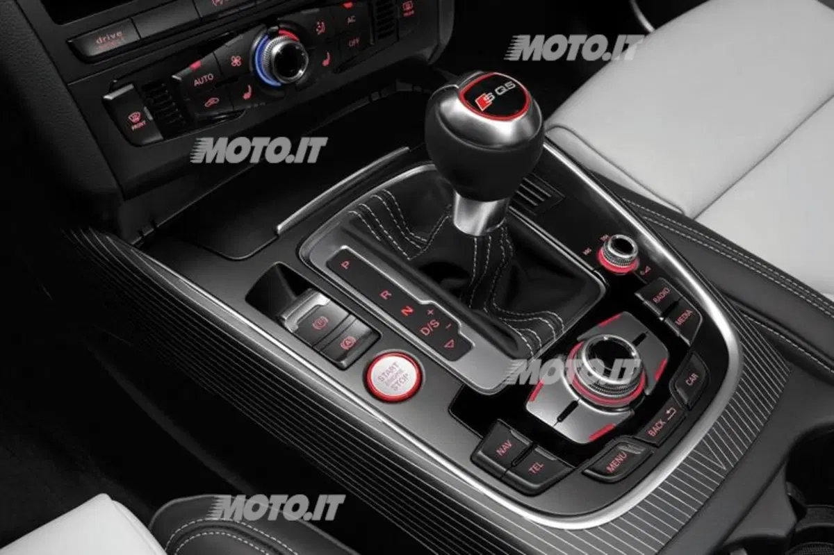 Audi SQ5 TDI (16)