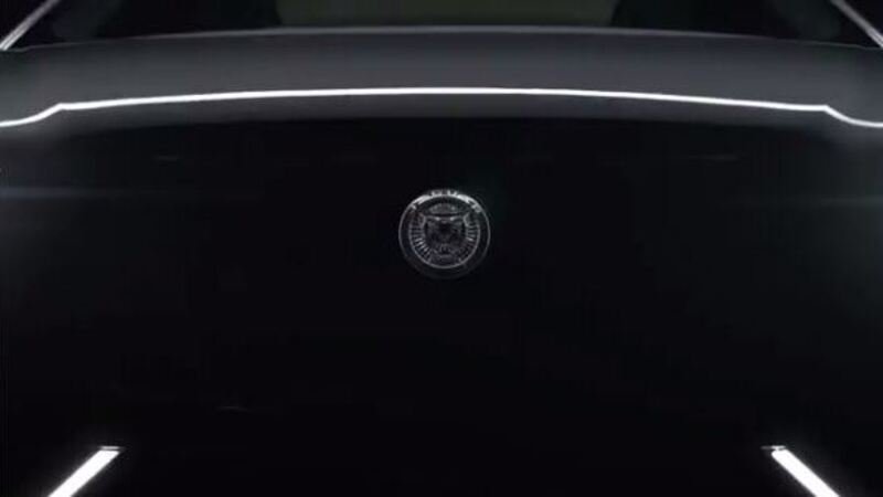 Salone di Los Angeles 2016: Jaguar presenta un concept elettrico? [Video]