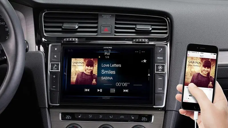 Restyling Golf? Alpine aveva gi&agrave; pensato all'infotainment! [Video]