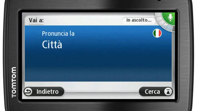 TomTom VIA 130: nuovo navigatore a comando vocale