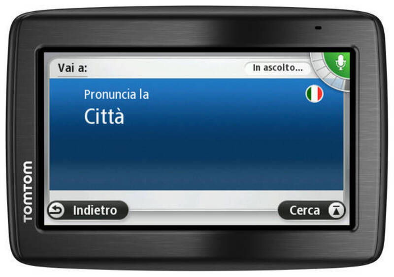 TomTom VIA 130: nuovo navigatore a comando vocale