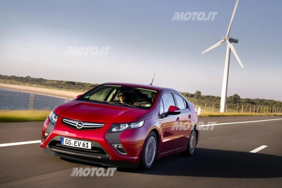 Ampera e Volt premiate col “Green Engine of the Year Award”