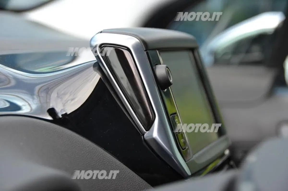 Peugeot 208: ora anche per i neopatentati (16)