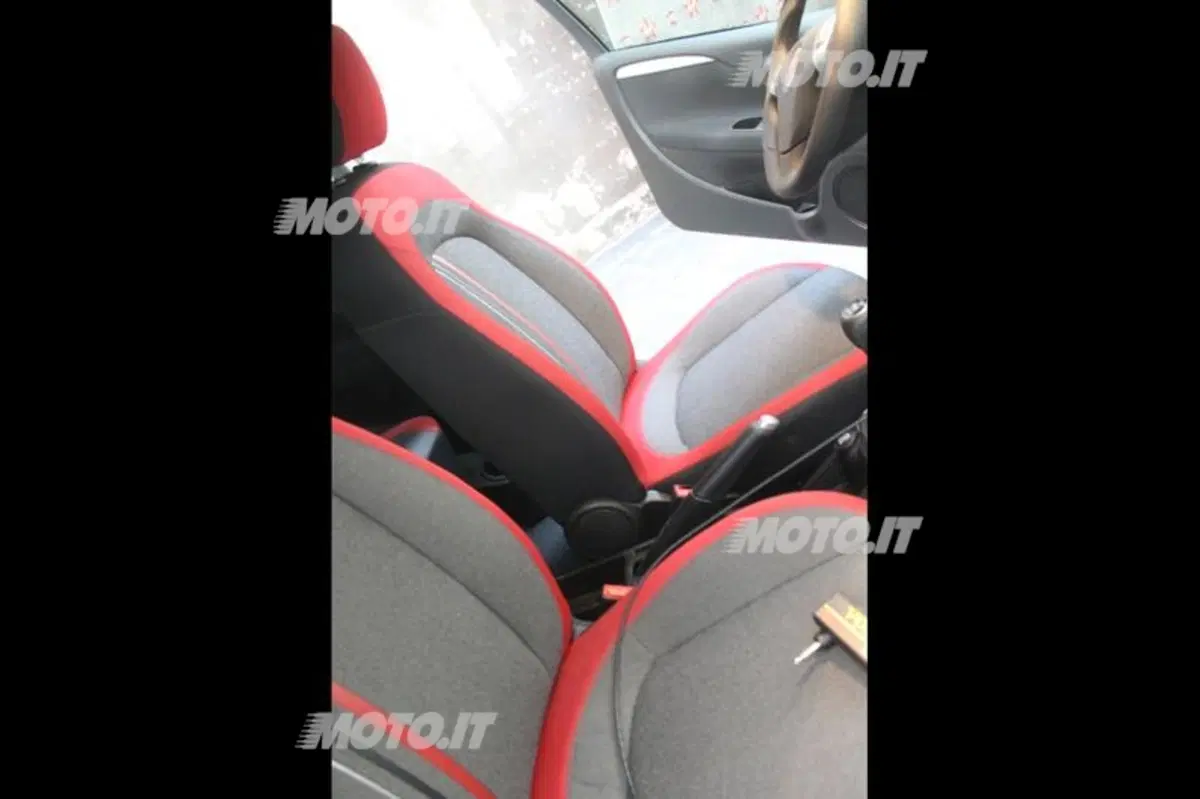 Fiat Punto Virgin Radio (21)