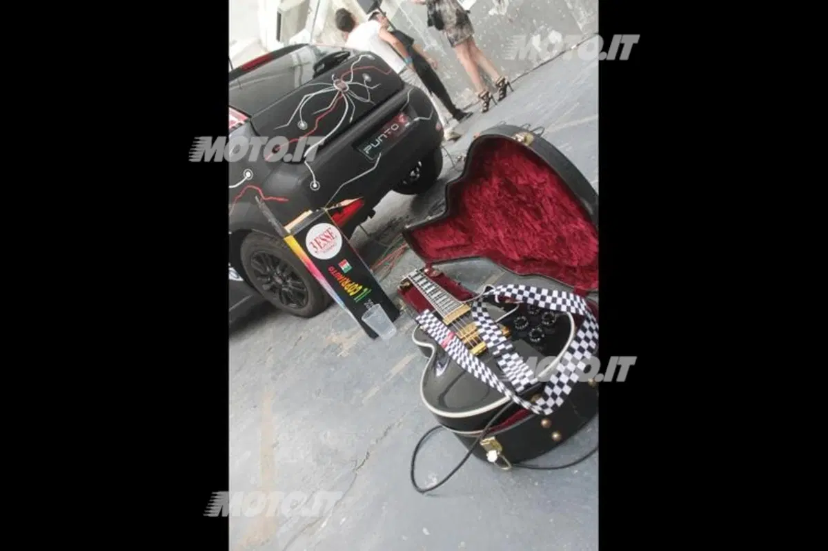 Fiat Punto Virgin Radio (41)