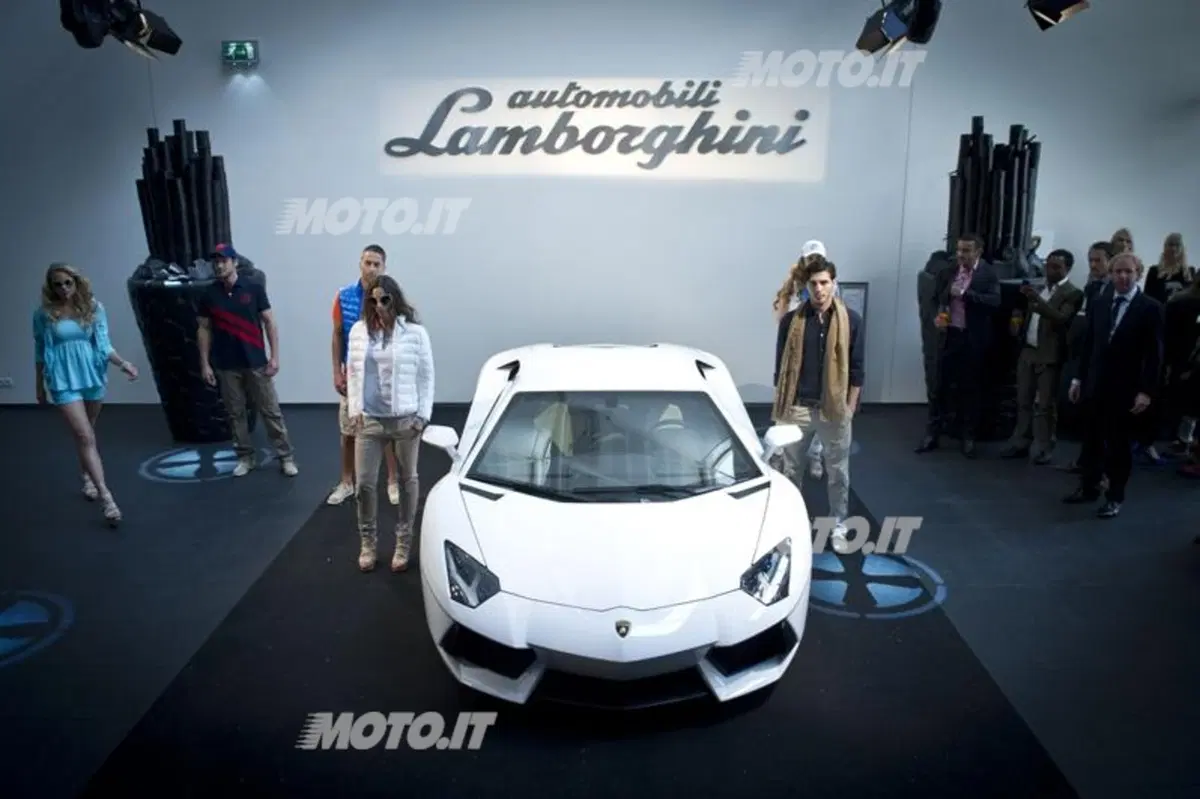 Lamborghini: nuovo concessionario nei Paesi Bassi (2)