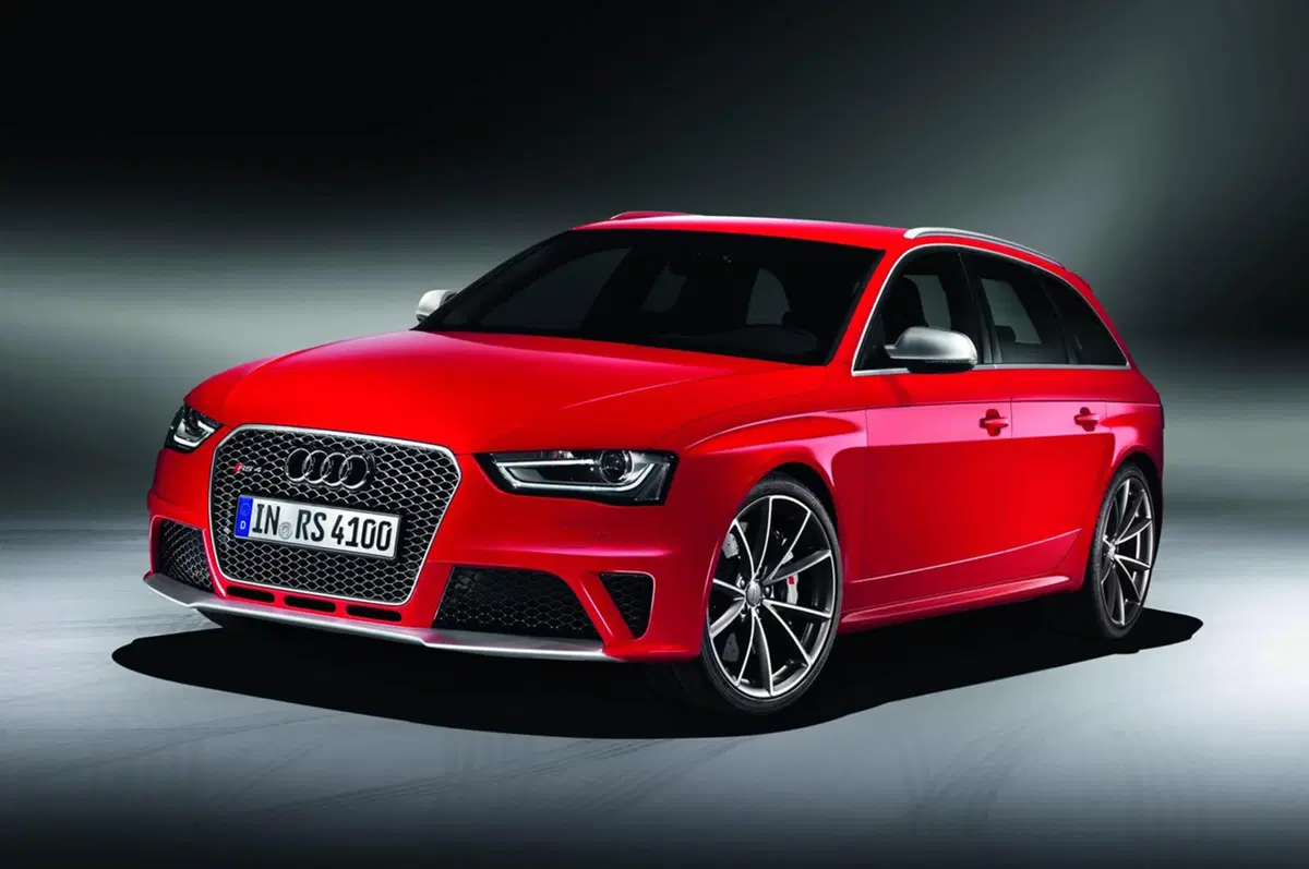 Audi RS4 Avant: listino prezzi (4)