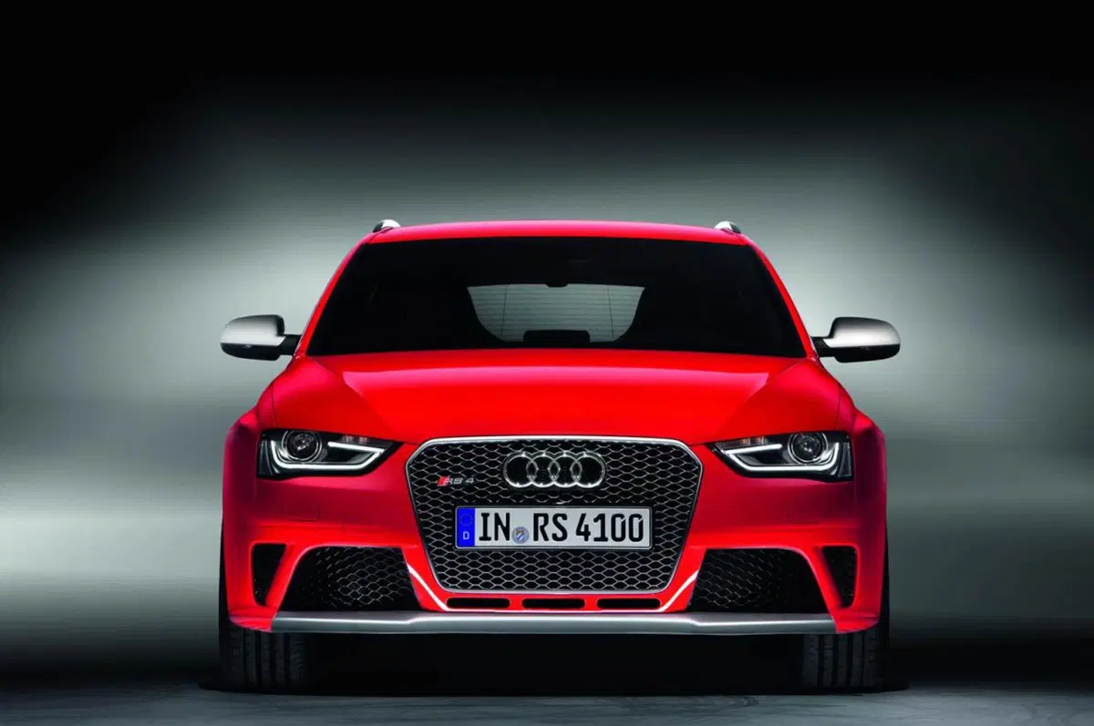 Audi RS4 Avant: listino prezzi (6)