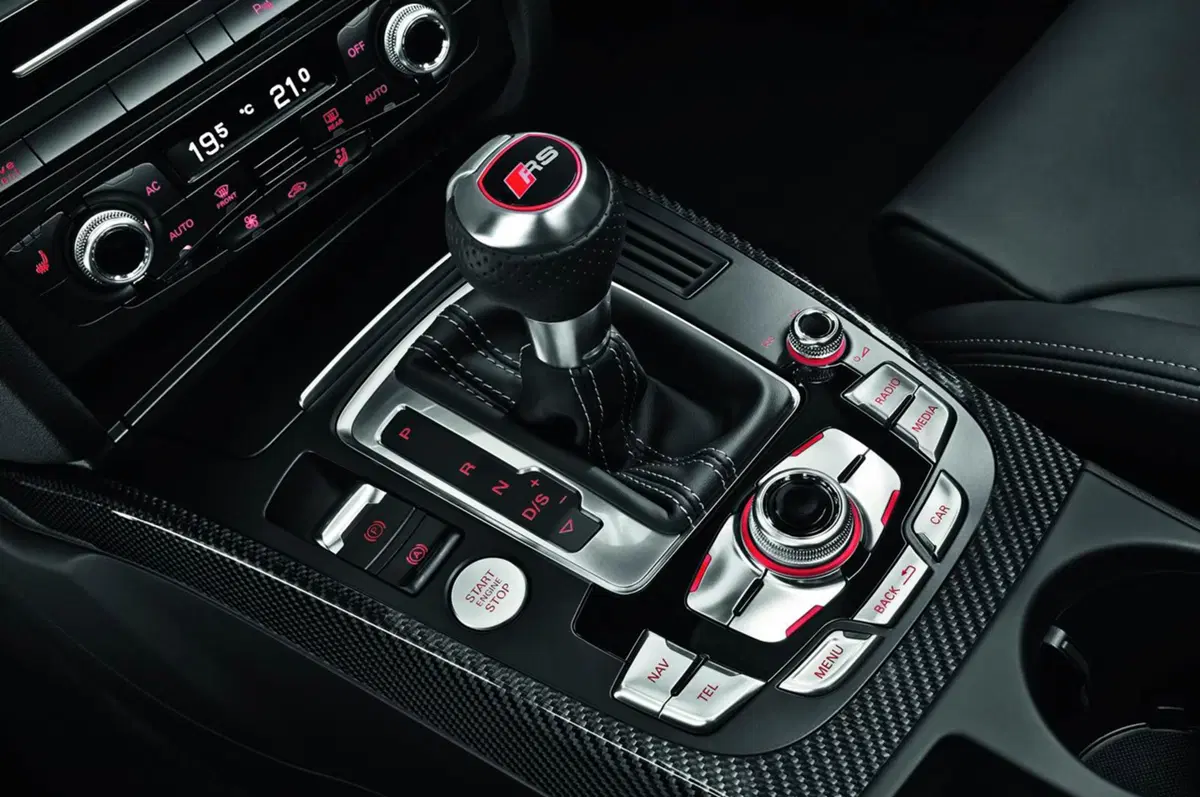 Audi RS4 Avant: listino prezzi (15)