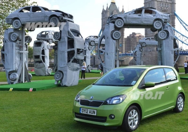 Skoda Citihenge: ricreata Stonehenge a Londra