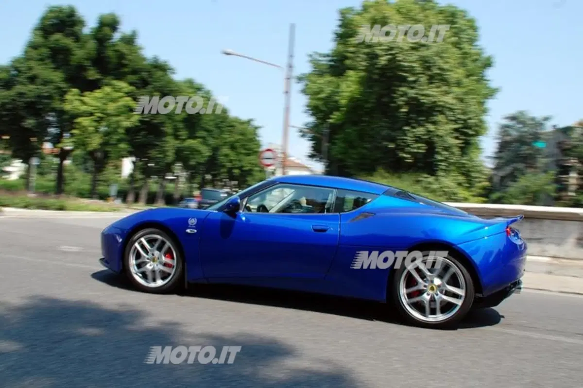 Lotus Evora (3)