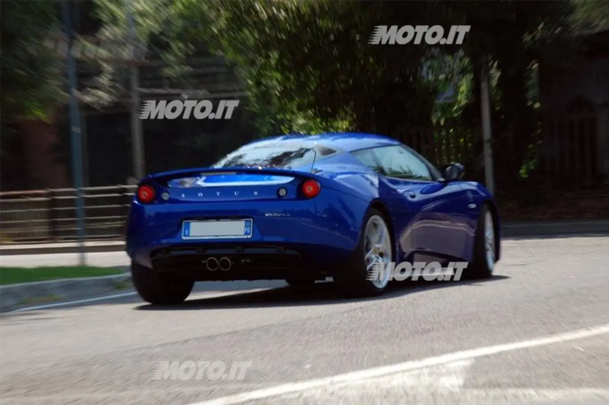 Lotus Evora (11)