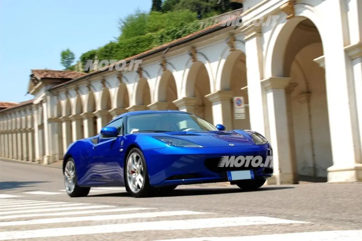 Lotus Evora (20)