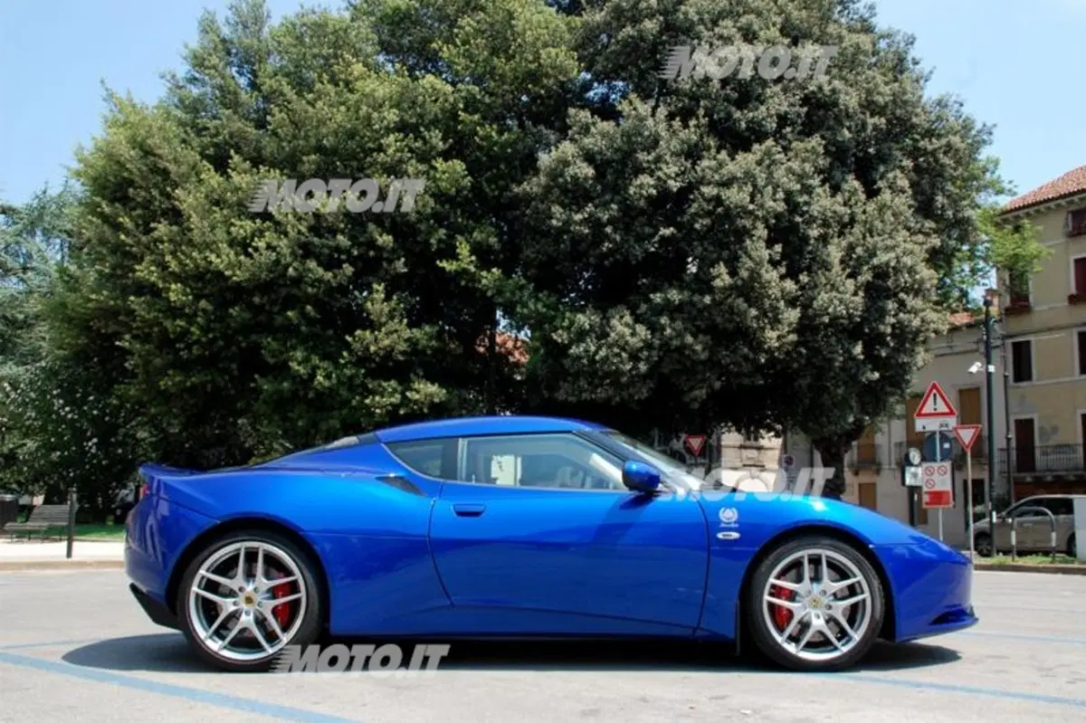 Lotus Evora (22)