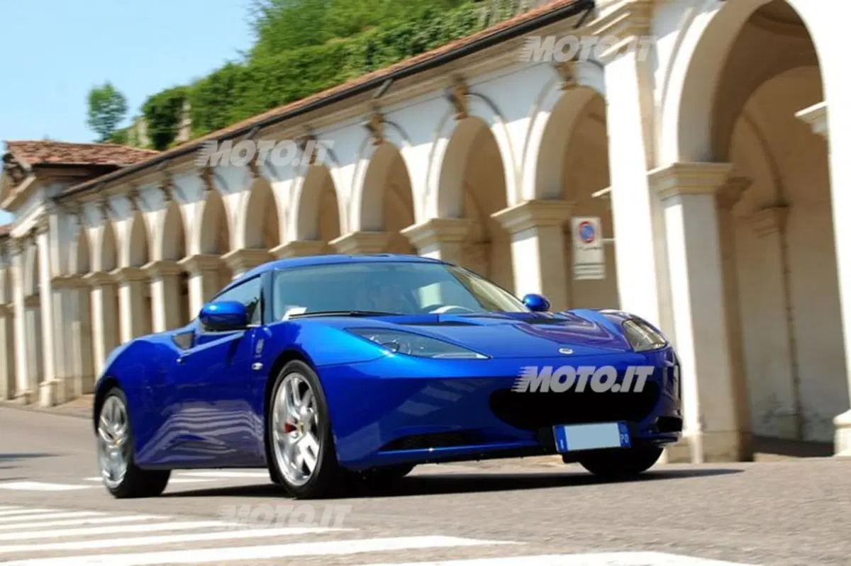 Lotus Evora (25)