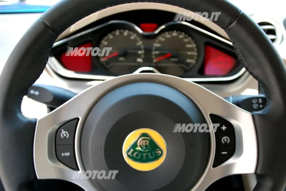 Lotus Evora (29)