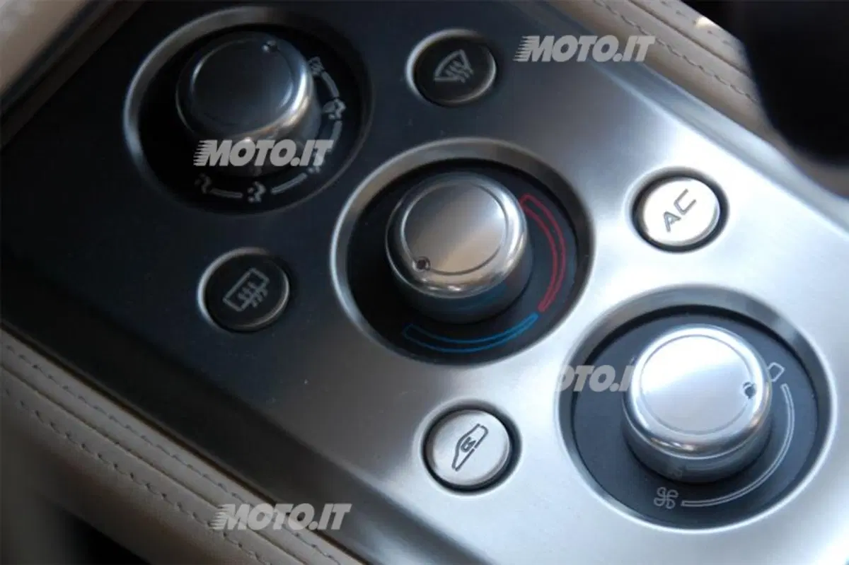 Lotus Evora (36)