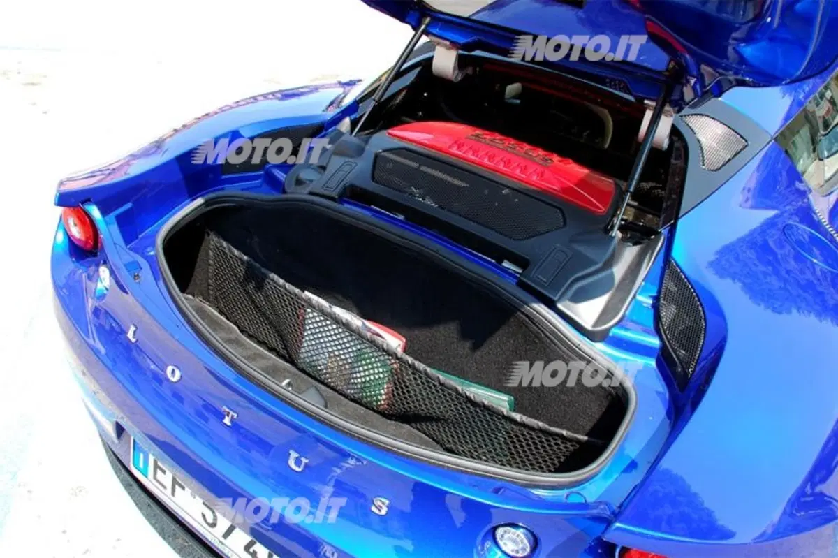 Lotus Evora (61)