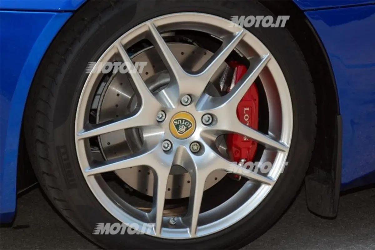 Lotus Evora (66)