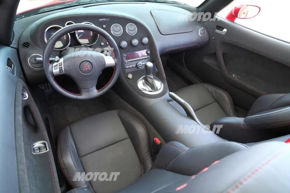 Tauro V8 Spider (8)