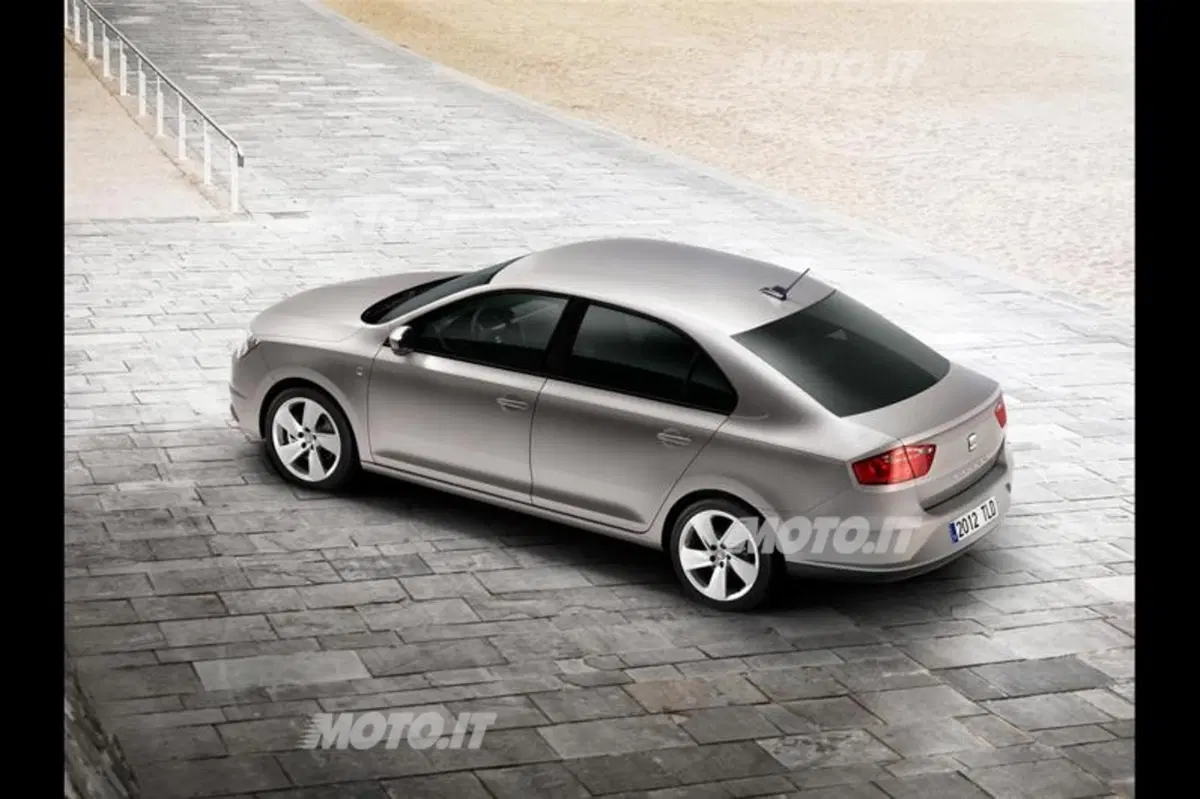 Seat Toledo: ecco la versione di serie (4)