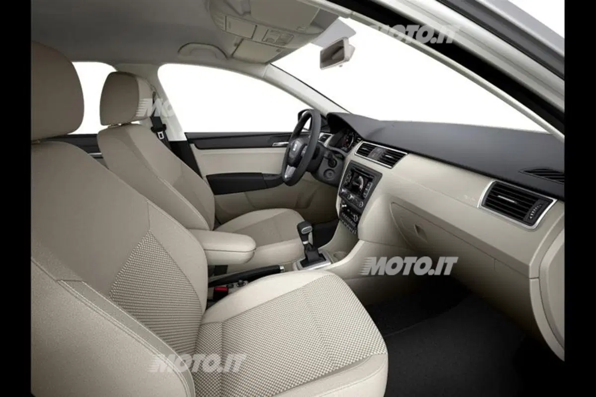 Seat Toledo: ecco la versione di serie (11)