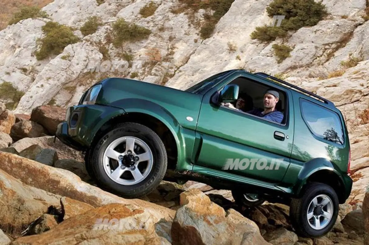 Suzuki Jimny restyling (3)