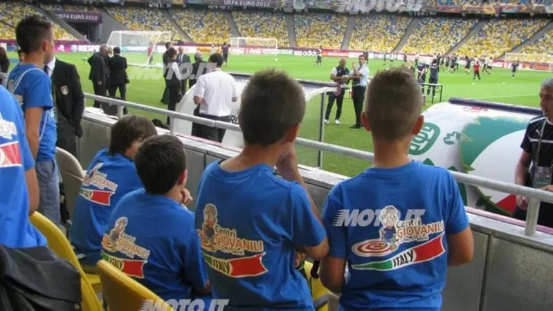 Kia: i bambini di Exodus a Italia-Inghilterra