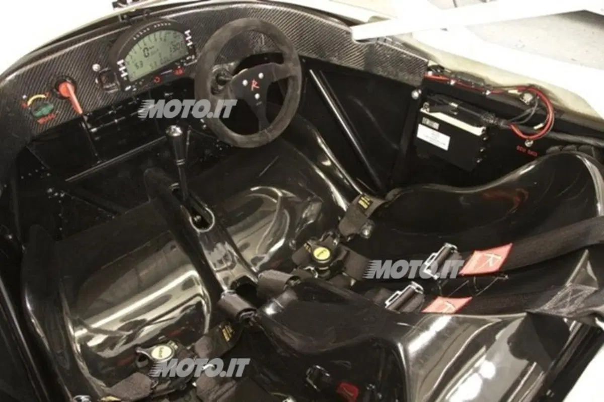 Radical SR1 (16)