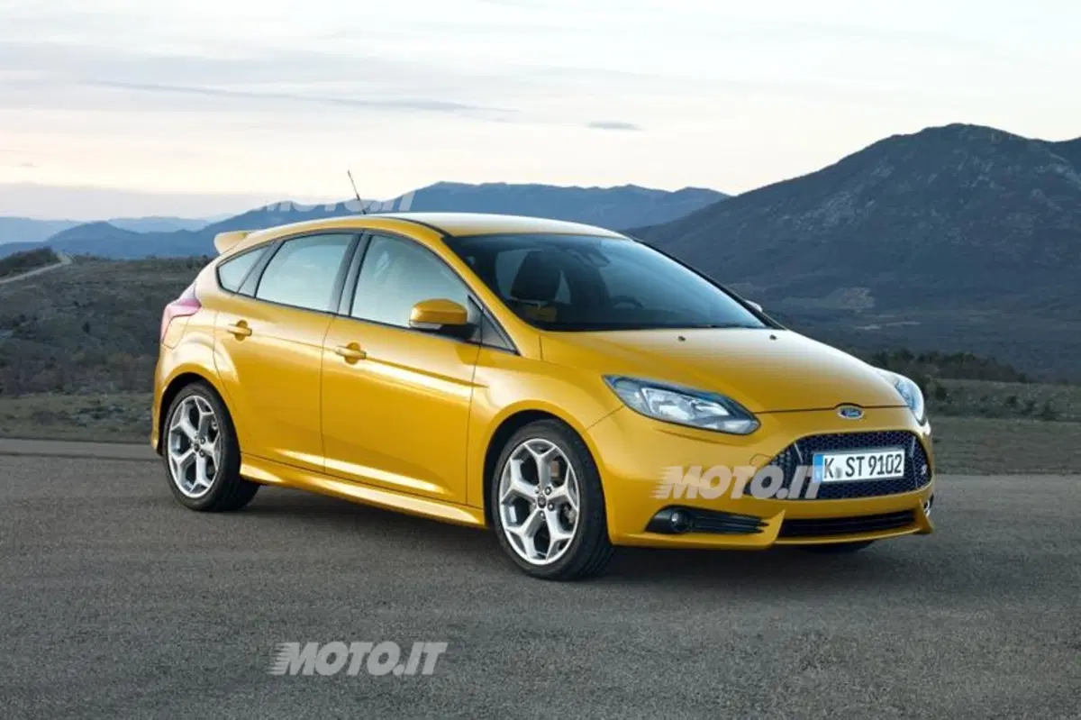 Ford Focus ST: listino prezzi (2)