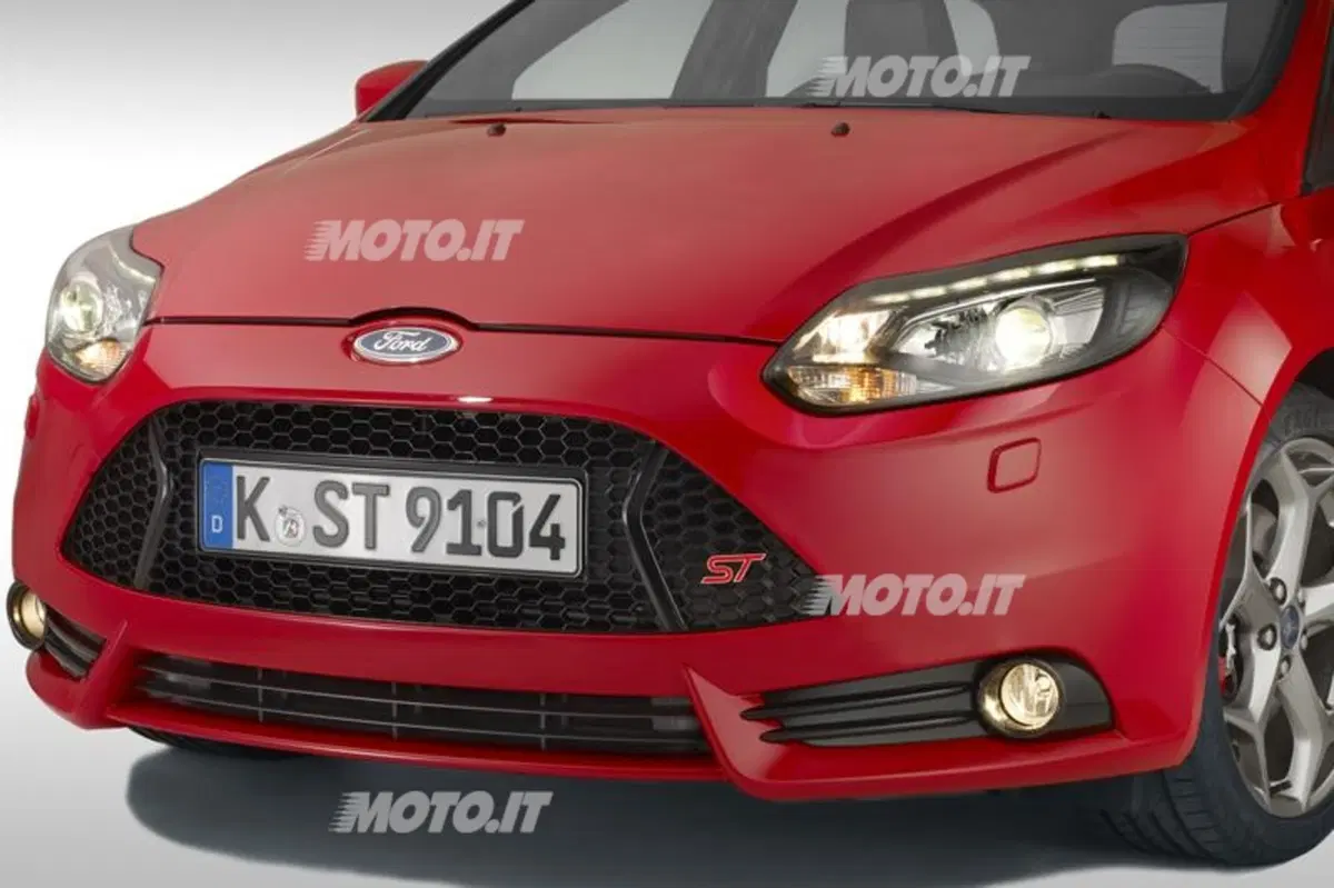 Ford Focus ST: listino prezzi (15)