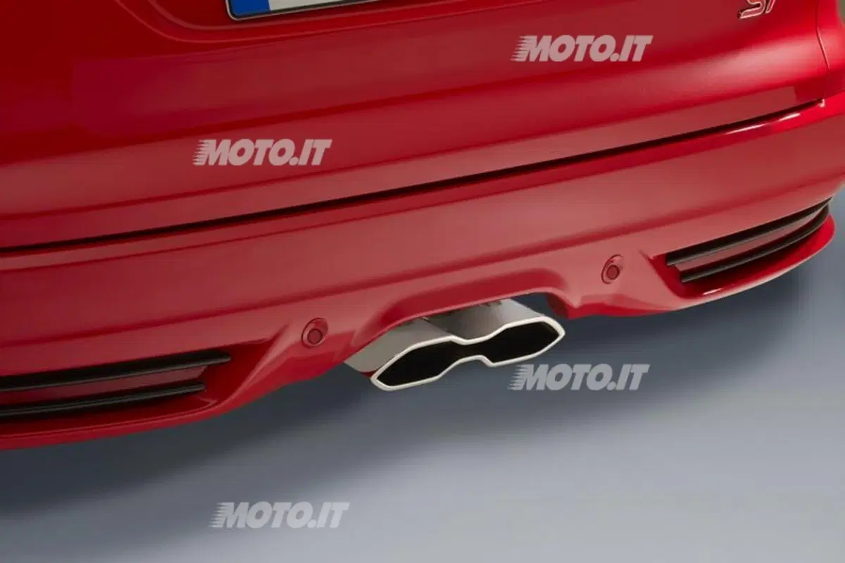 Ford Focus ST: listino prezzi (16)