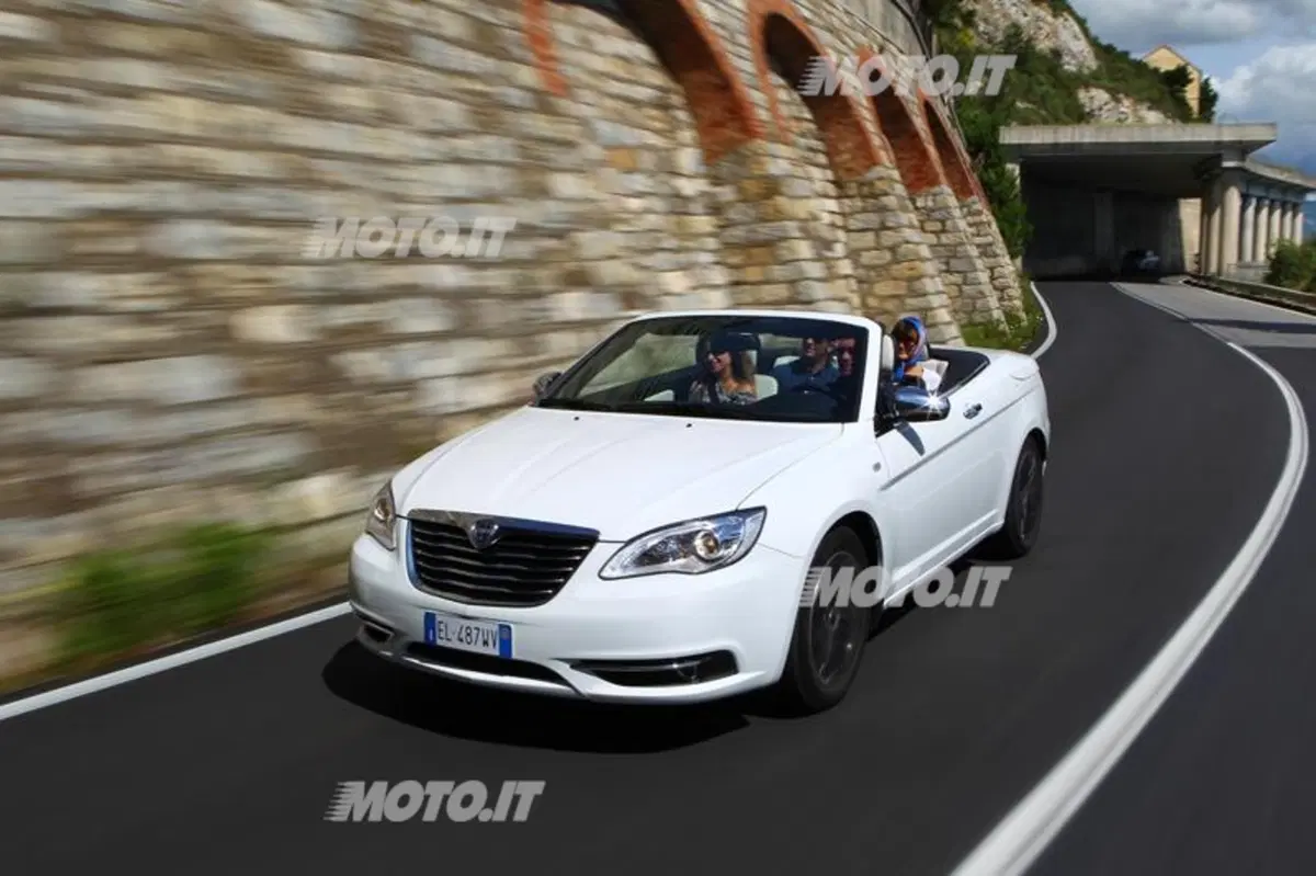 Lancia Flavia (16)