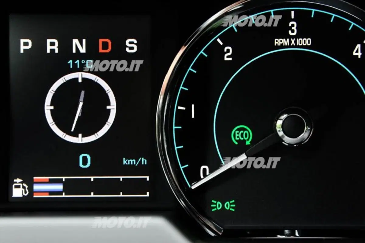 Jaguar XJ M.Y. 2013 (7)