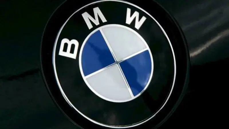 BMW vs Google per l'uso di Alphabet