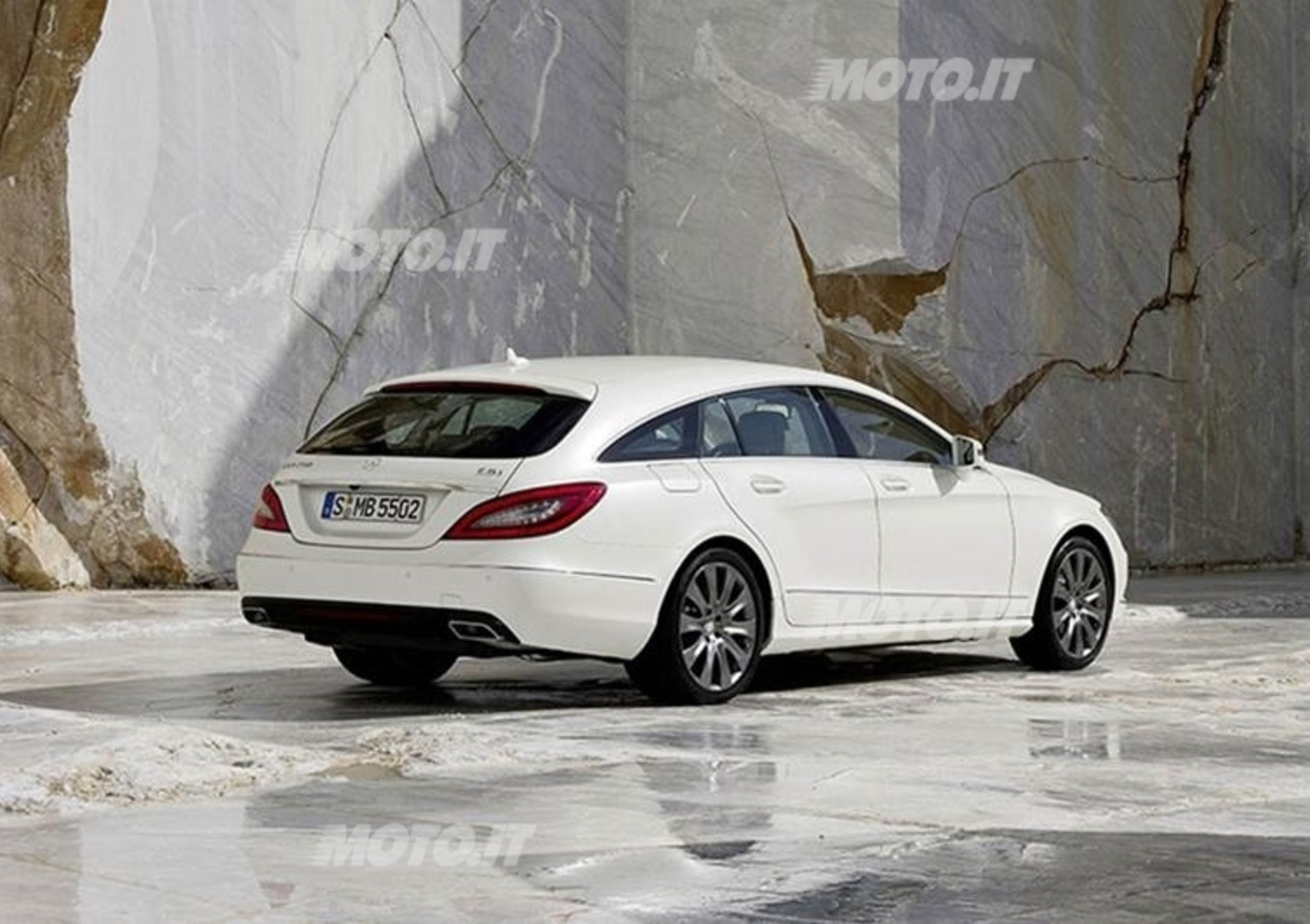 Mercedes-Benz CLS Shooting Brake: prime immagini ufficiali