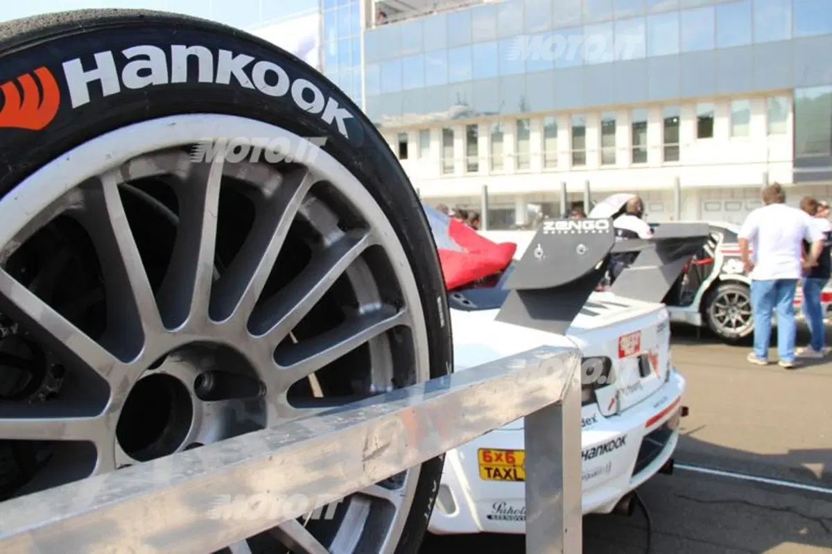 Superstars 2012: Liuzzi grande protagonista all'Hungaroring (27)