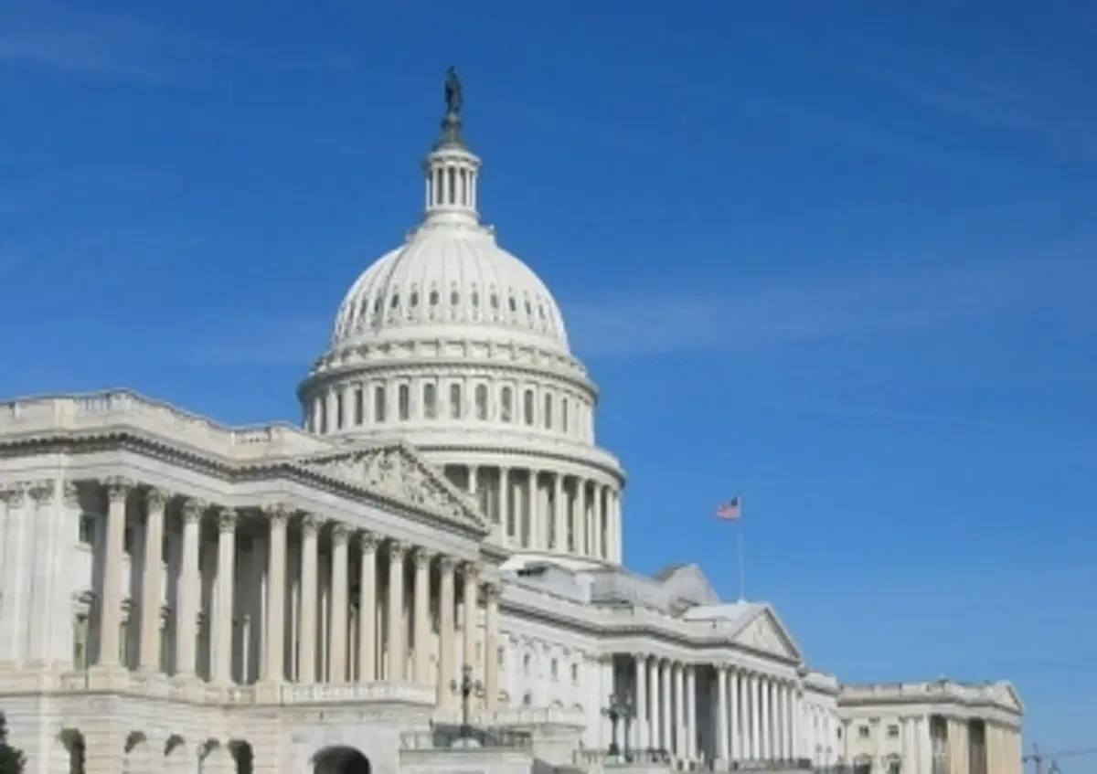 Emissioni: la Commissione USA vota contro limiti fissati