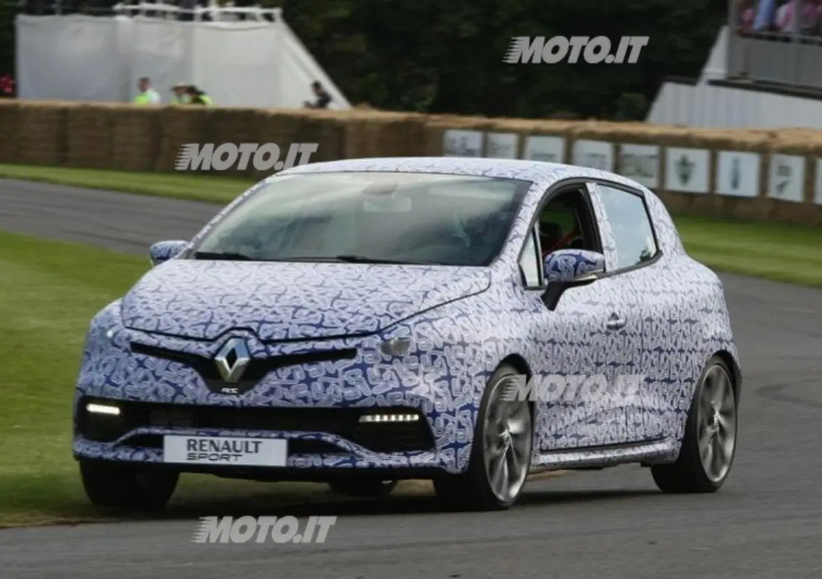 Renault Clio IV R.S.: sorpresa a Goodwood 2012