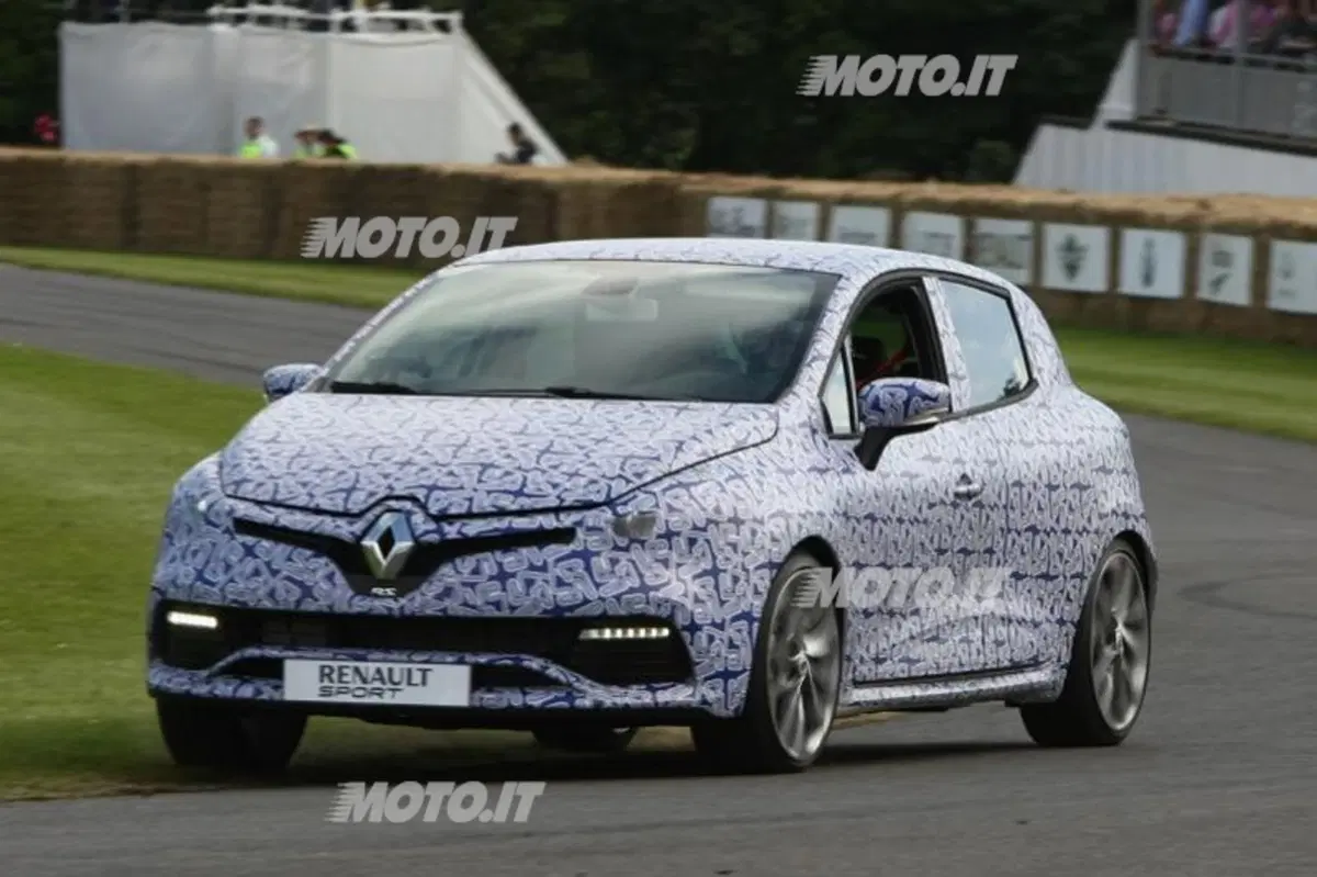 Renault Clio IV R.S.: sorpresa a Goodwood 2012