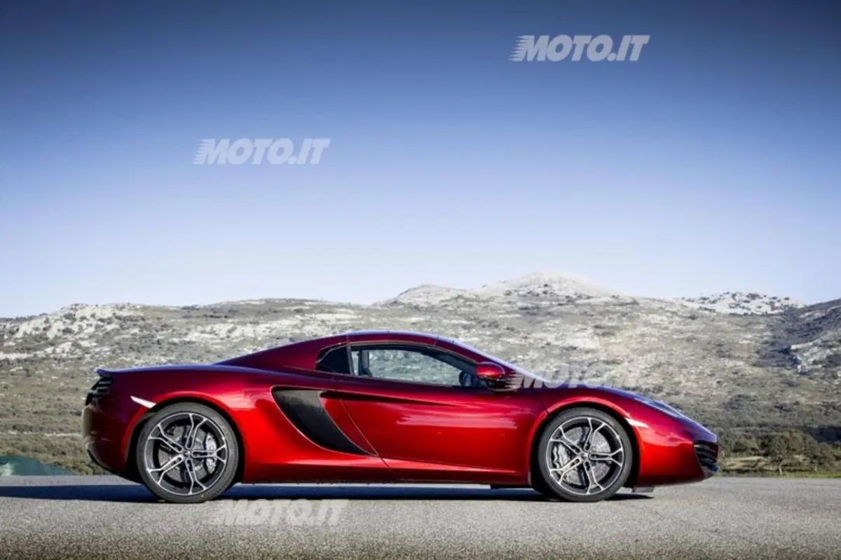 McLaren MP4-12C Spider (6)