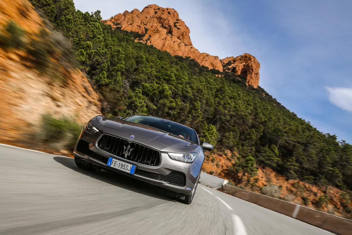 Maserati Ghibli restyling 2017 [Video primo test] (5)