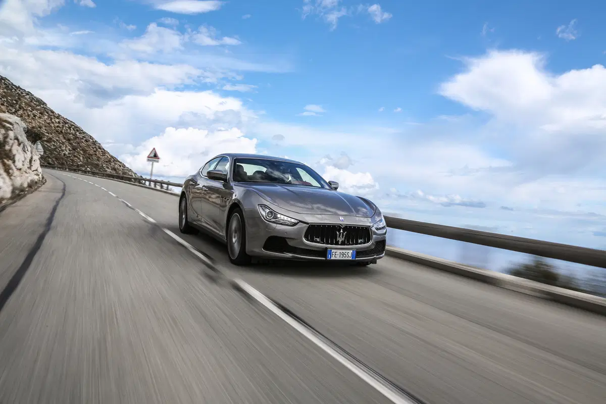 Maserati Ghibli restyling 2017 [Video primo test] (7)