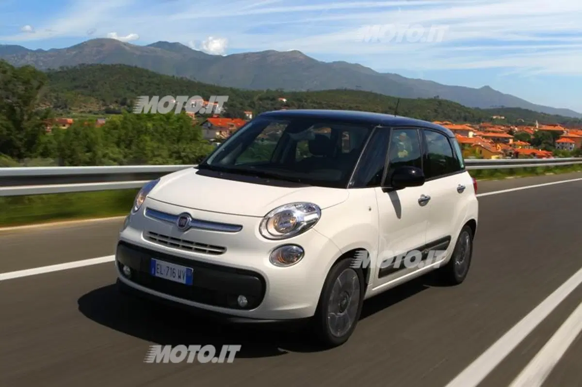 Fiat 500L (9)