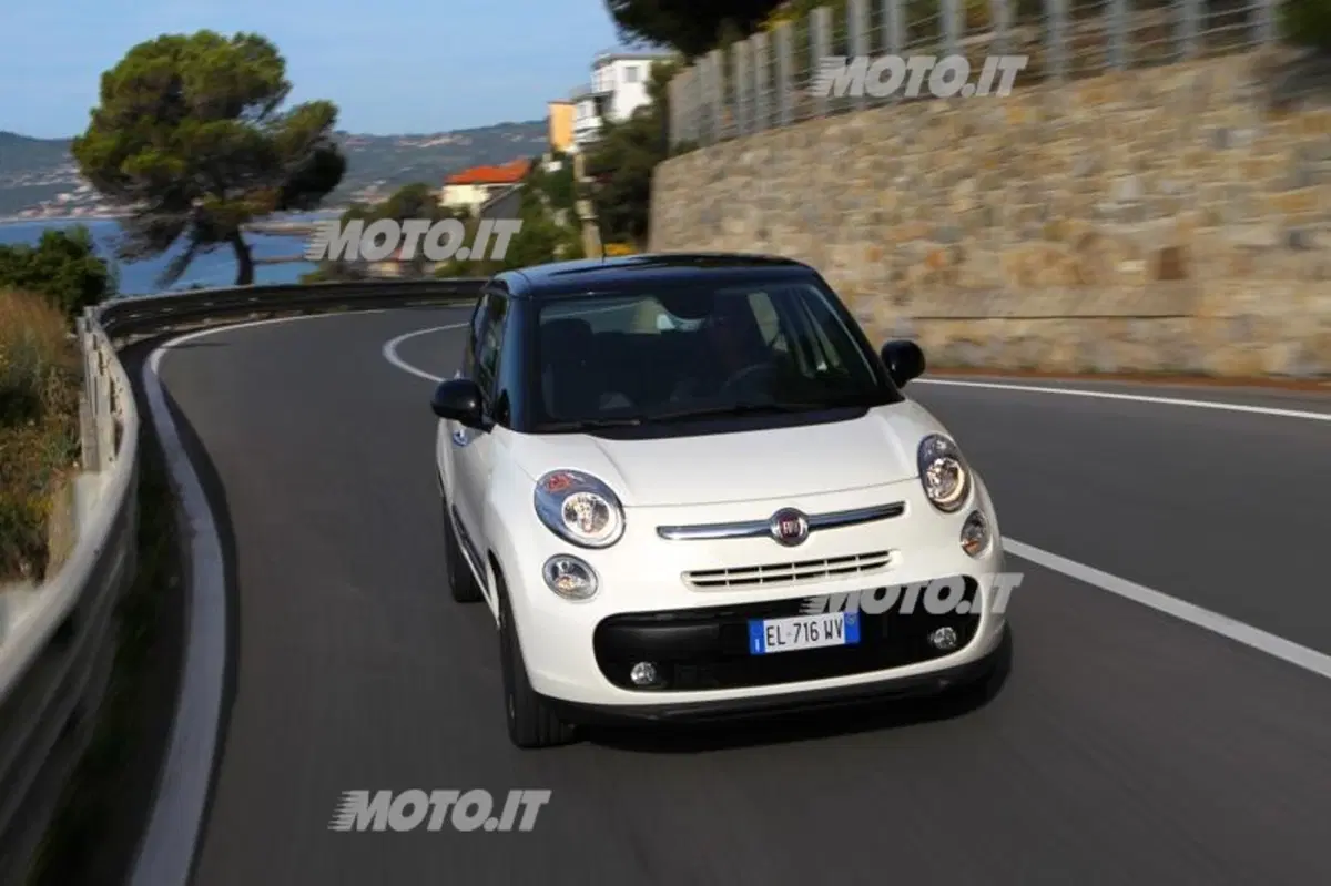Fiat 500L (17)