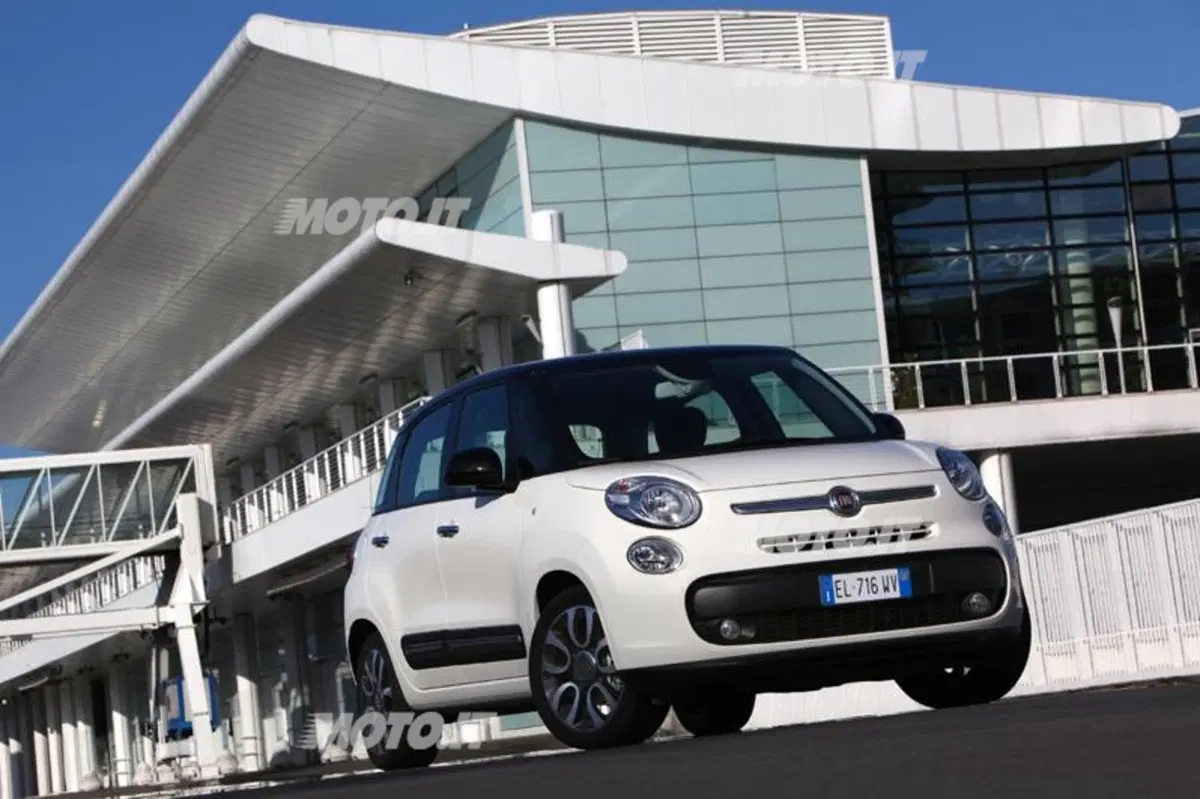 Fiat 500L (20)